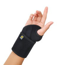 Load image into Gallery viewer, NEW ! ! BRACOO WS11 Wrist Fulcrum Wrap Easyfit with Splint
